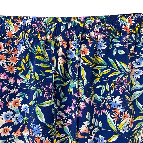 Talbots summer navy blue colorful floral preppy stretchy waist band skirt size 8 - Picture 2 of 8